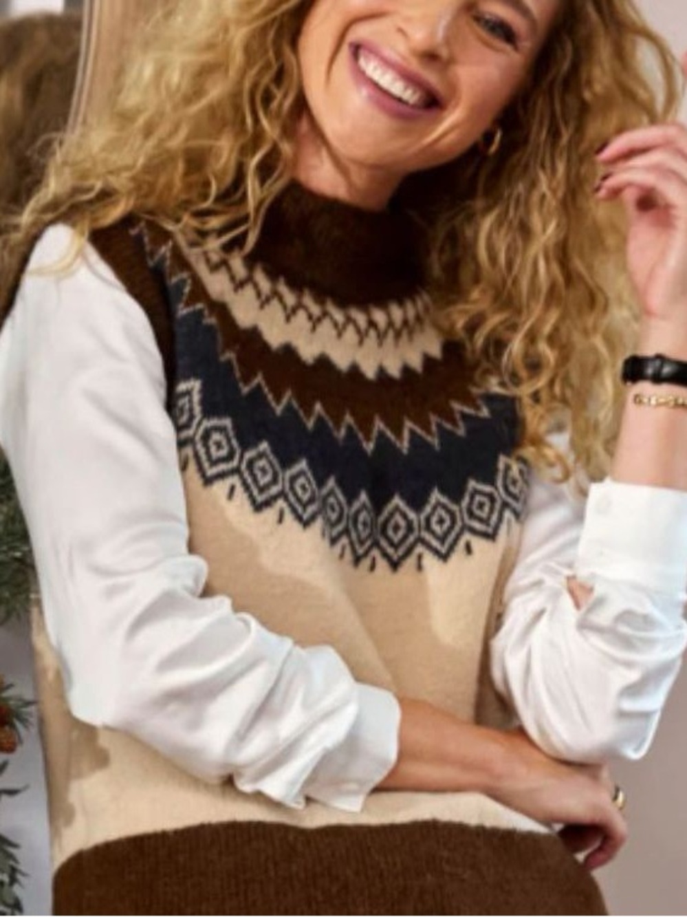Evereve Knit Sweater Vest in Beige and Brown - Size XS